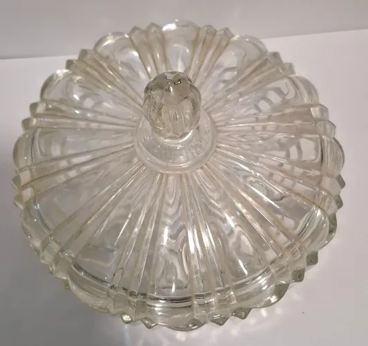Bomboniere de vidro trabalhado