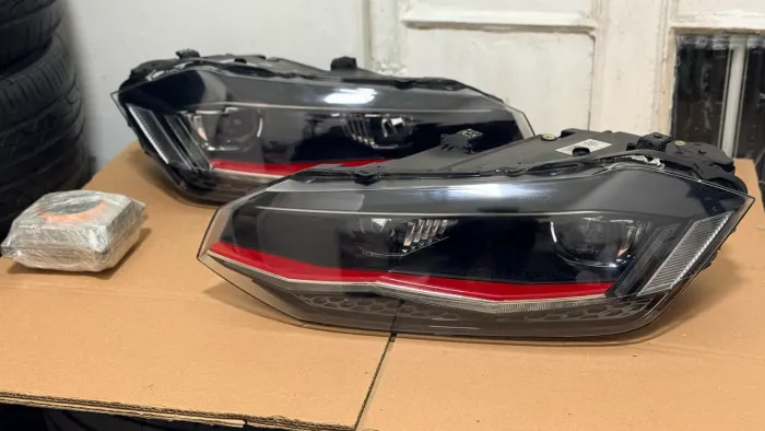Farol POLO GTS original