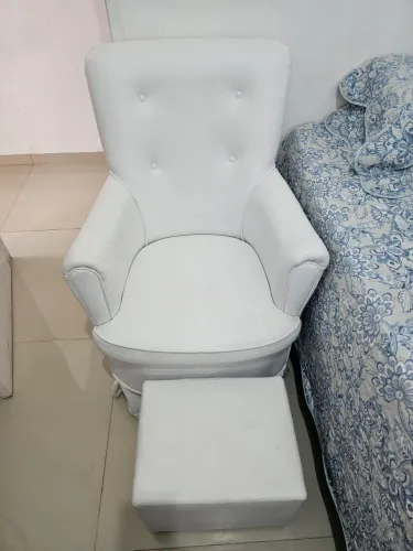 Poltrona de amamentação