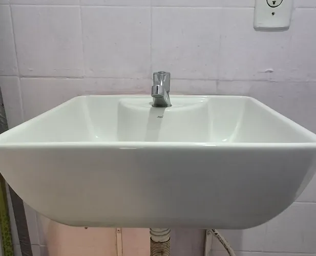 Cuba pia de louça Japi