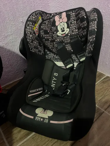 Cadeirinha de carro minnie