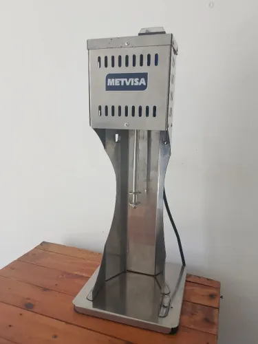 Batedor de Milk-Shake Profissional Metvisa 220V em Aço Inox