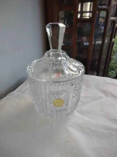 Potiche/bomboniere para decoração em cristal -Cristais Prado