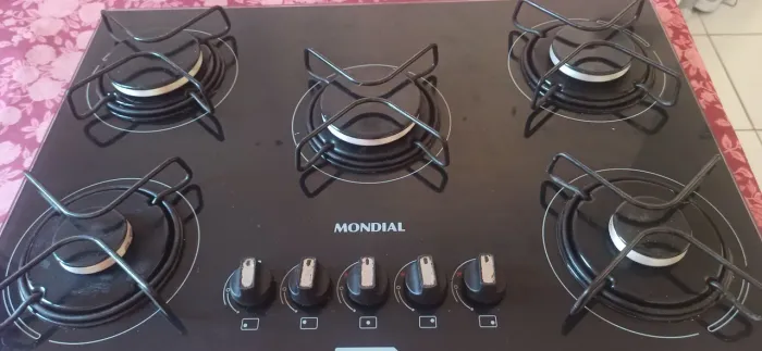 Cooktop Mondial 5 bocas usado - 1 boca precisa desentupir