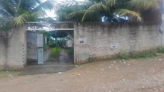 Casa a venda na pacatuba