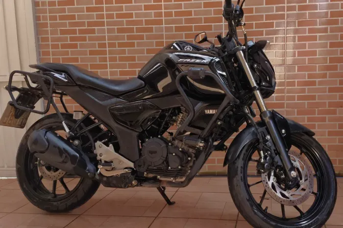 Yamaha FZ15 ABS 2024