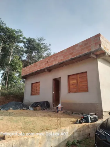Vendo esta LINDA CASA ? 