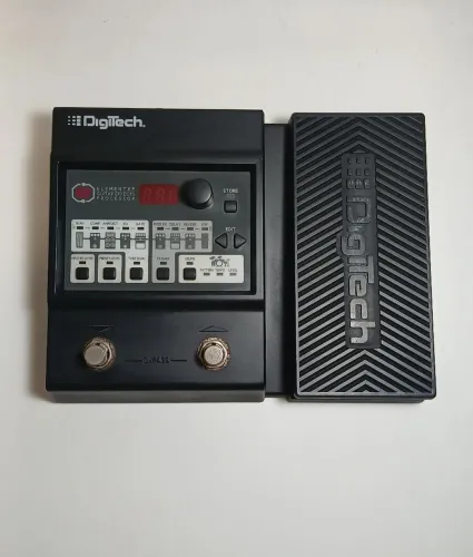 Pedaleira digitech element XP 