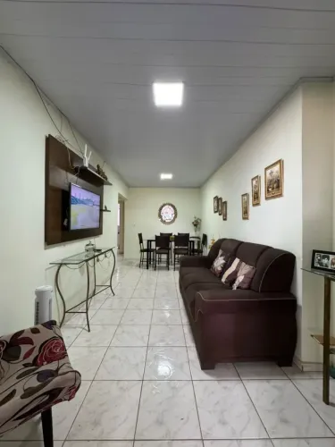 Vendo casa QNN 36, Ceilândia Sul, Com Casa de Fundo, Aceita Financiamento.