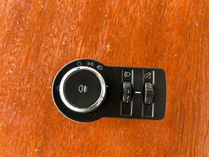 INTERRUPTOR/CHAVE FAROL S10 LS 2020 ORIGINAL GM