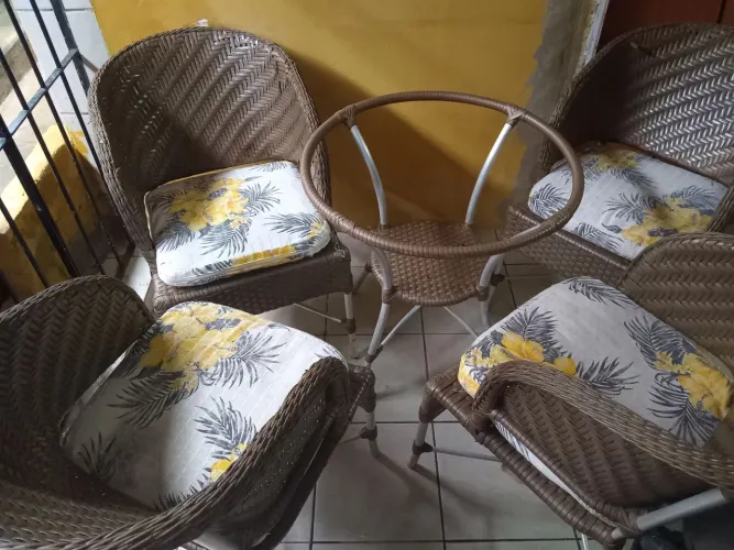 Vende-se conjunto de terraço 