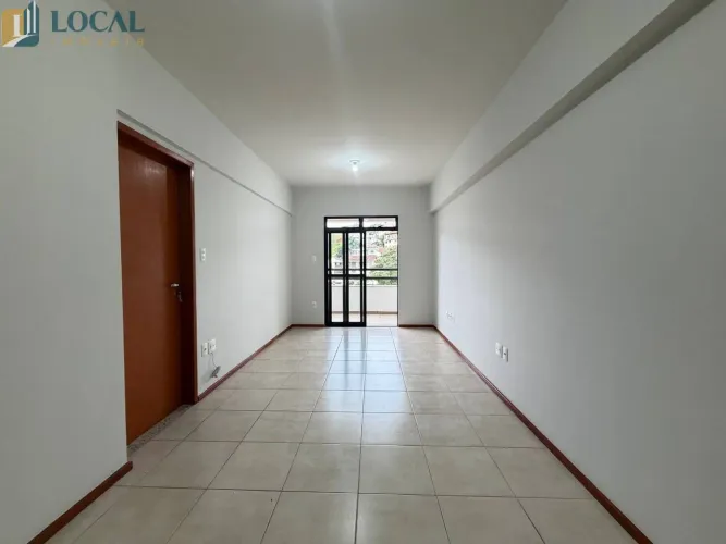 Apartamento com 3 dormitórios para alugar, 130 m² por R$ 3.520,00/mês - Passos - Juiz de F