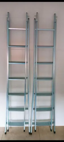 ESCADA EXTENSIVA DE FERRO