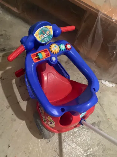 Carrinho de passeio moto para menino passeio