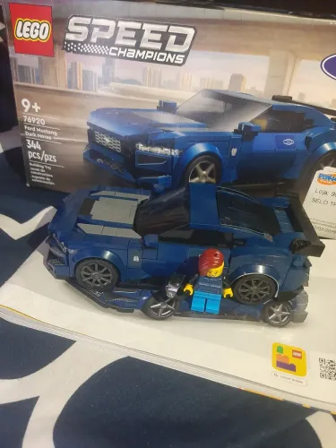 Lego Ford mustang dark horse