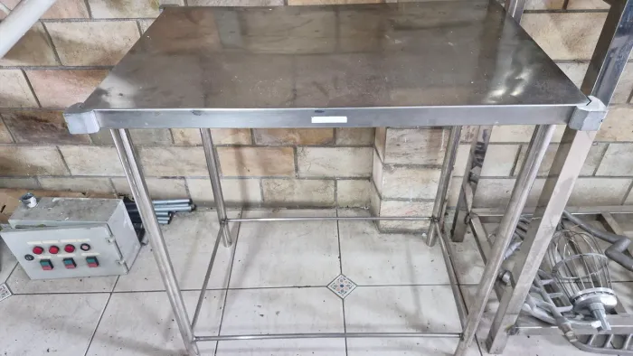 Mesa inox de apoio Pronta Entrega