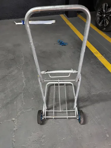 Carrinho de Carga Dobrável em Alumínio - Leve, Prático e Resistente