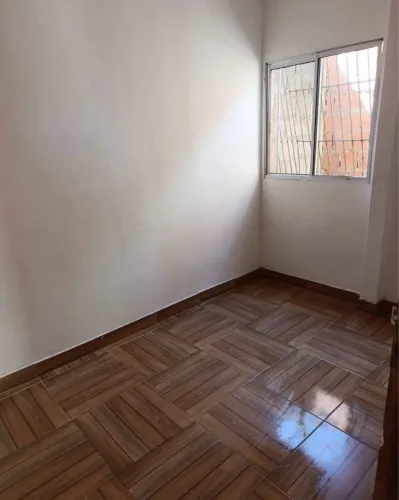 Vendo casa simples no Movelar