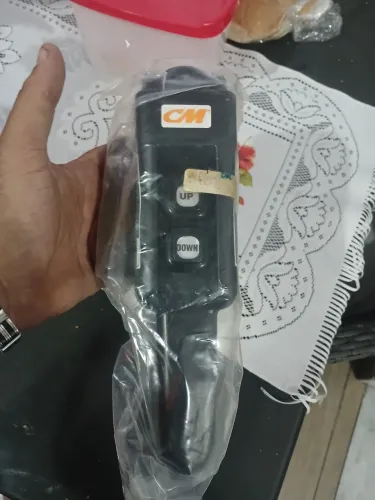 Botoeira de comando Colúmbos mckinnon