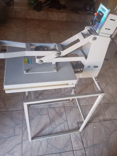 Máquina de estampa nunca usada