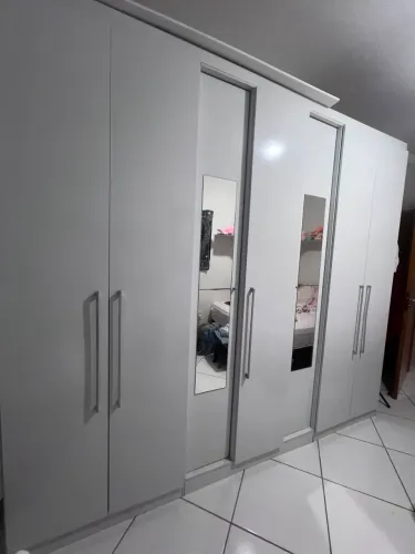 Guarda roupa