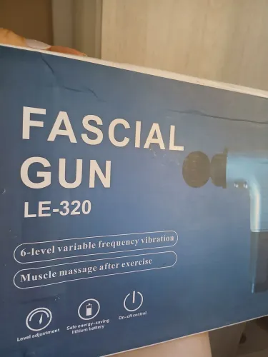 Massageador facial gun