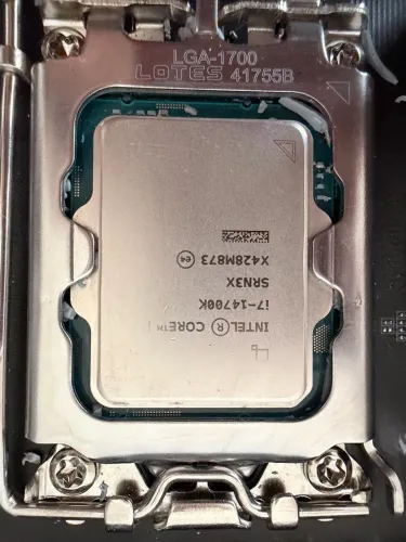 I7 - 14700k
