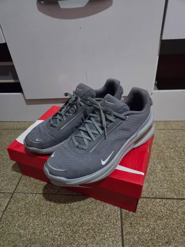 Nike Air Zoom Upturn