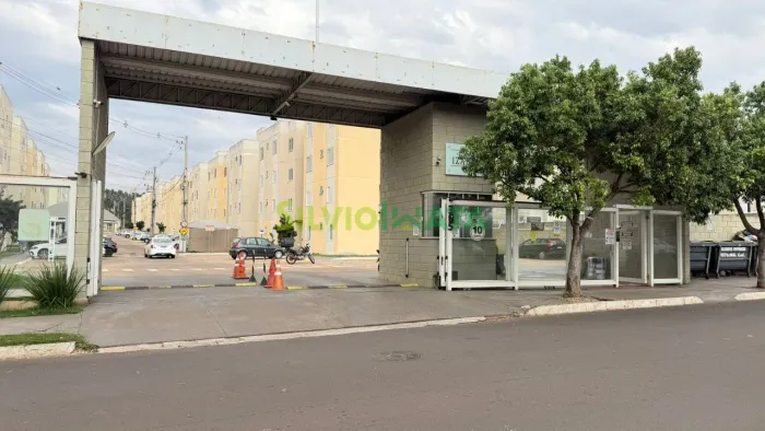 Apartamento à Venda no Residencial Izabel | 2 Quartos | Parque Industrial | Marialva/PR