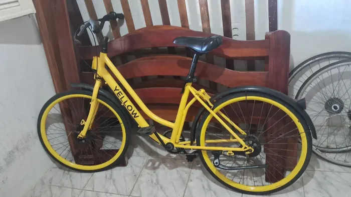 Bicicleta aro 26 yellow
