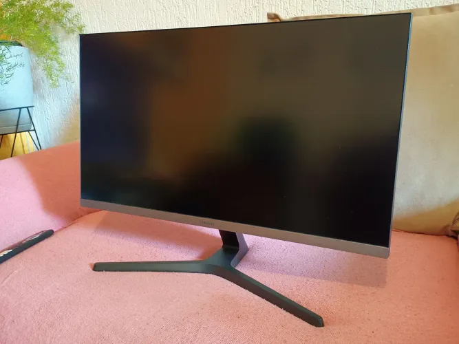 Monitor 4k Samsung muito novo com caixa 