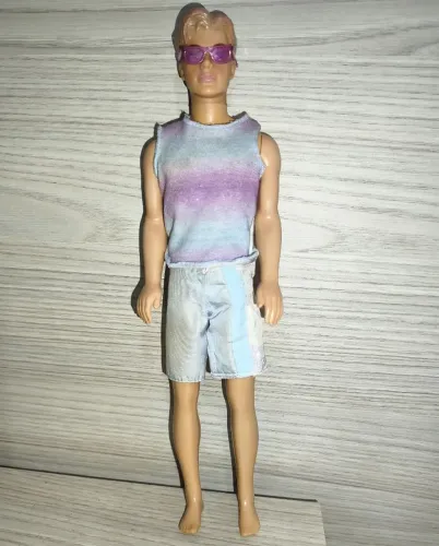 Ken Surfista Mattel 2007 com avarias
