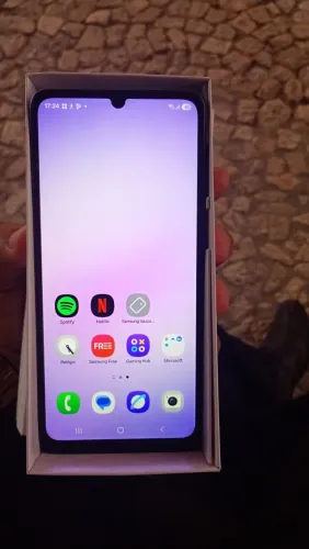 Celular novo