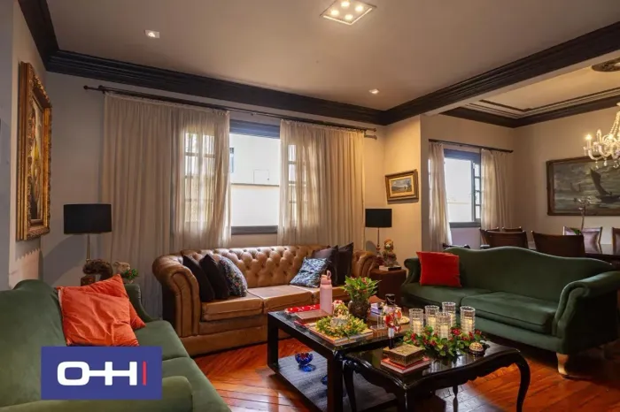 Venda e Locação · 4 dormitórios Casa, Bela Vista