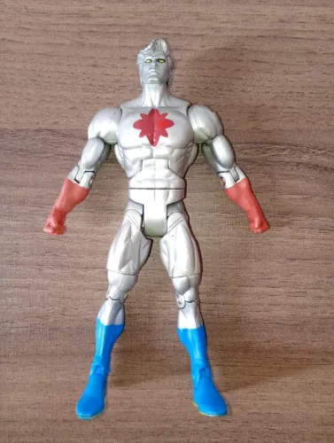 Capitão Átomo DC Universe Classics