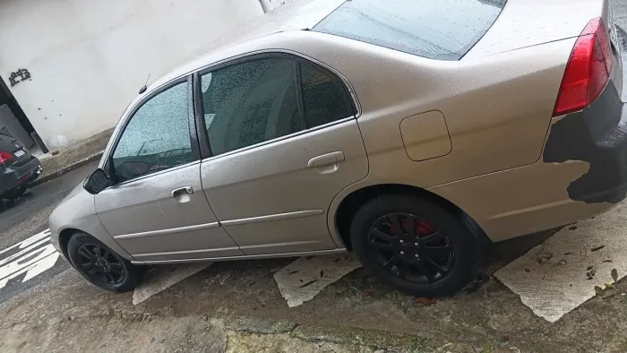 Honda Civic Sedan LX 1.7 16V 115cv Mec. 4P 2001