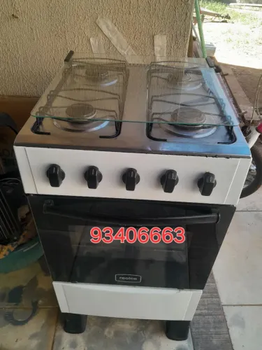 Fogão quatro bocas conservado