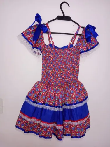 Vestido de quadrilha de 8 a 12 anos 