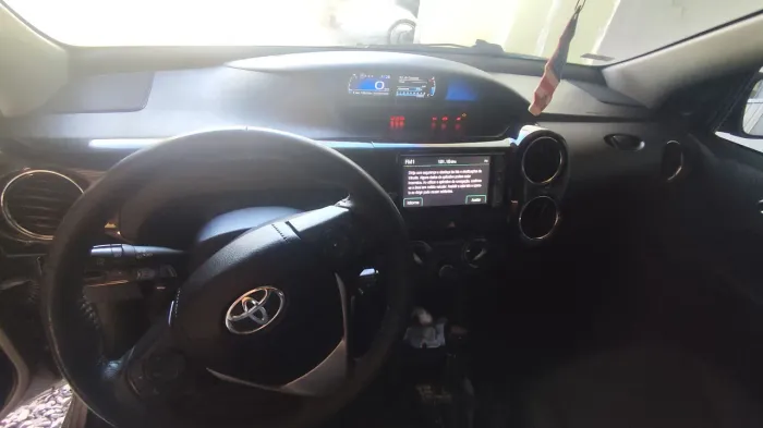 Toyota Etios XLS Sedan 1.5 Flex 16V 4P Aut. 2017