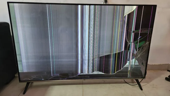 TV LG 55" para retirar peças
