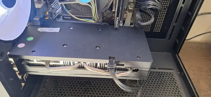 Rx 580 2048sp 8gb funcionando perfeitamente com caixa!!