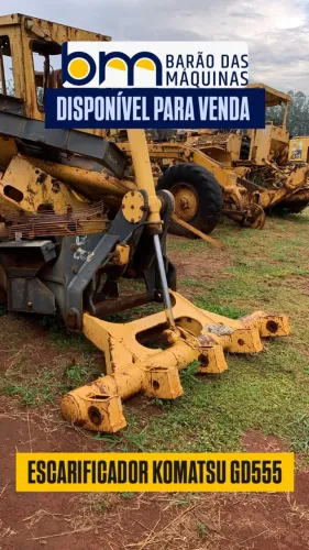 ESCARIFICADOR KOMATSU GD555