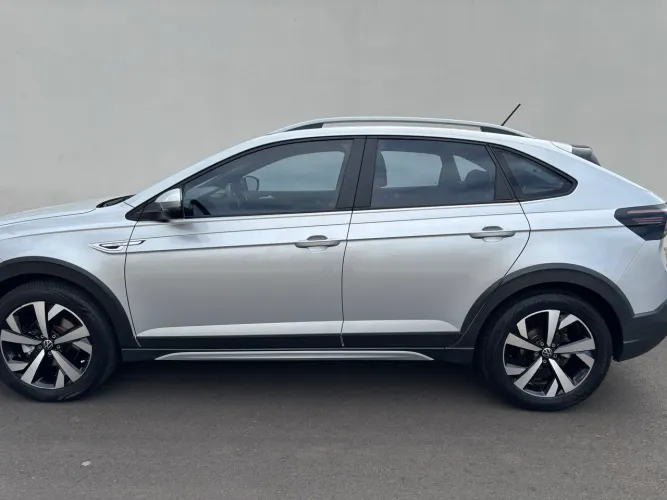 Volkswagen Nivus Highline 1.0 200 TSI Flex AUT 2021