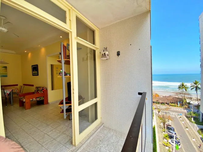 Apartamento Vista Mar à Venda na Pitangueiras no Guarujá | QVista Inteligência Imobiliária