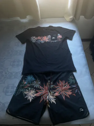 Conjunto Trippy Floral da Quiksilver