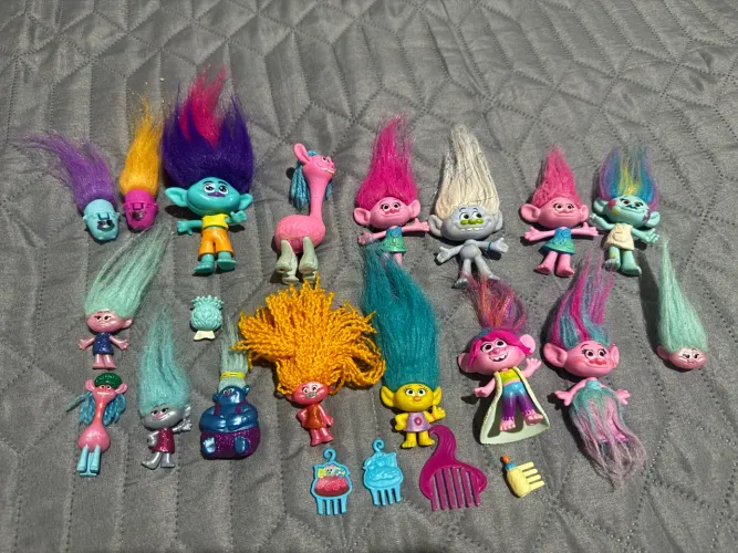Trolls