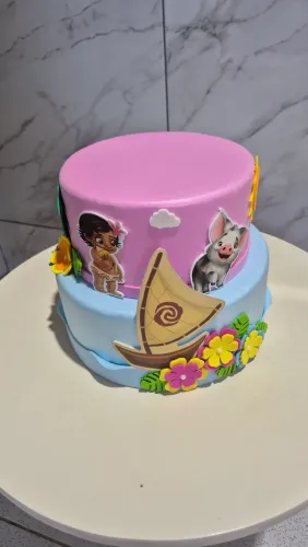 Vende-se Bolo Fake Moana