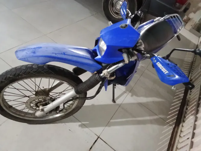 Yamaha XTZ muito boa para o dia dia