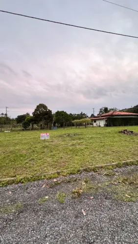 Terreno à Venda - Excelente Localização e Potencial de Valorizaçã