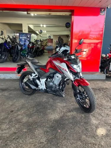 CB 300F 2025/2026 CBS